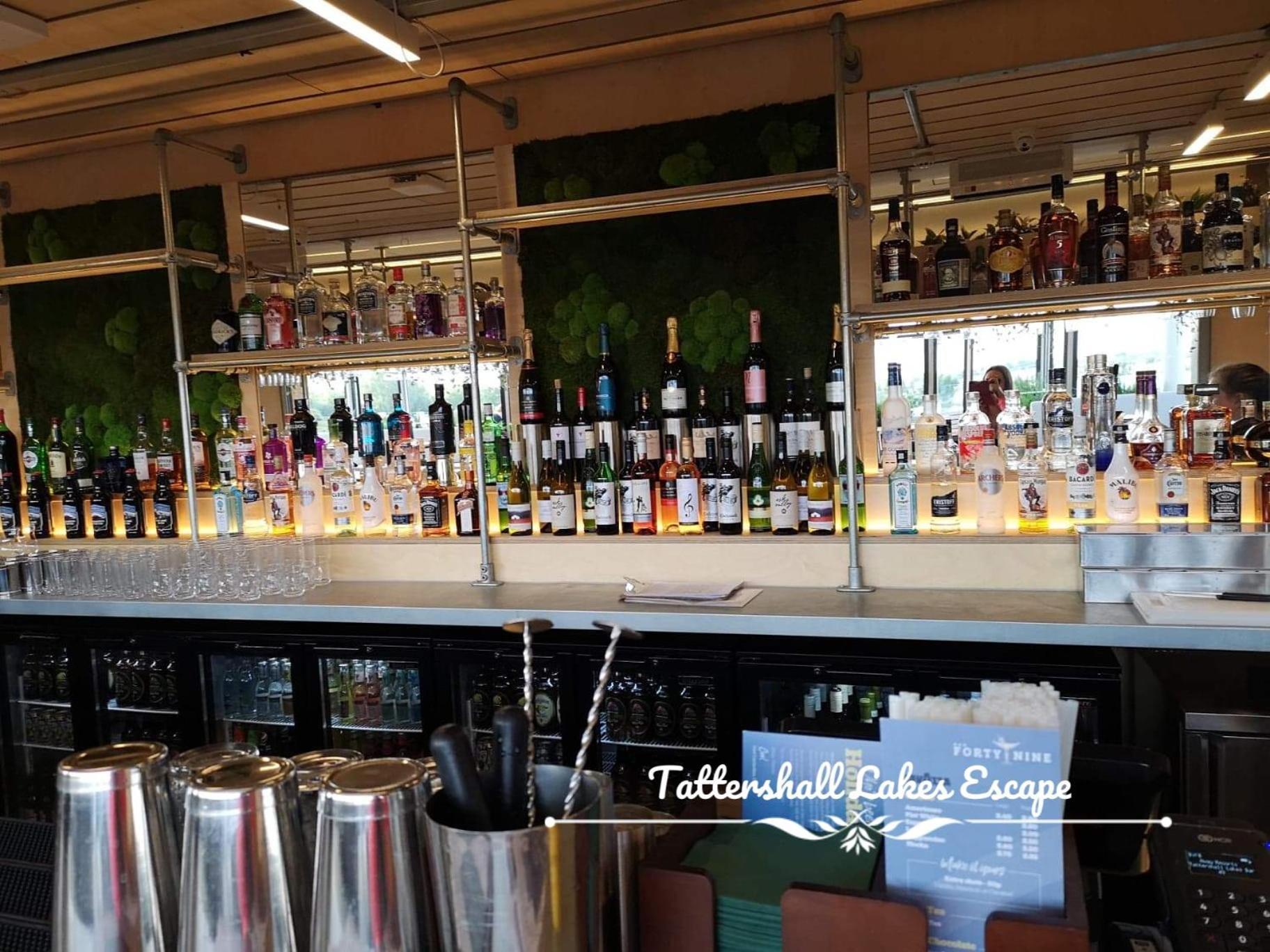 Meridian Tattershall Lakes Escape - Lakeside Lodge Caravan With A Fishing Peg Luxury Hot Tub エクステリア 写真